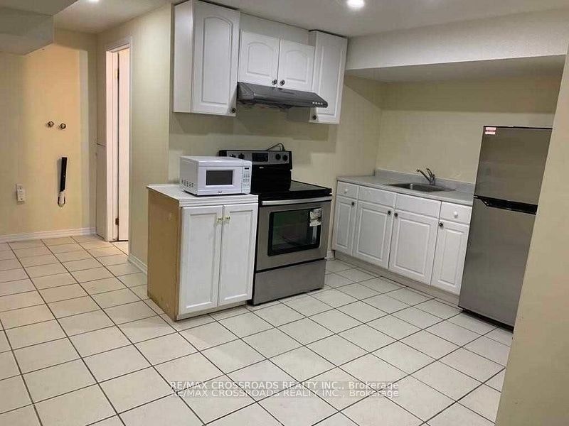 Bsmt-1 Royal Gala Crescent, Richmond Hill, ON, L4S 1Y6 - 3