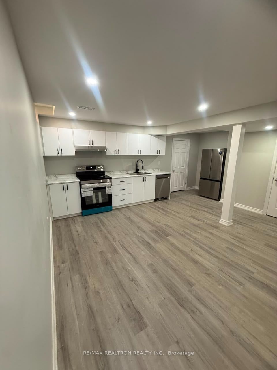 95 Tulip Street, Georgina, ON, L4P 1C6 - 2