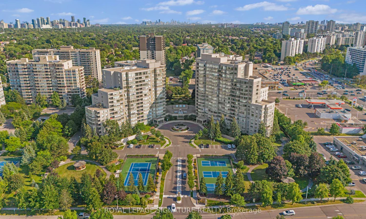 1410-11 Townsgate Drive