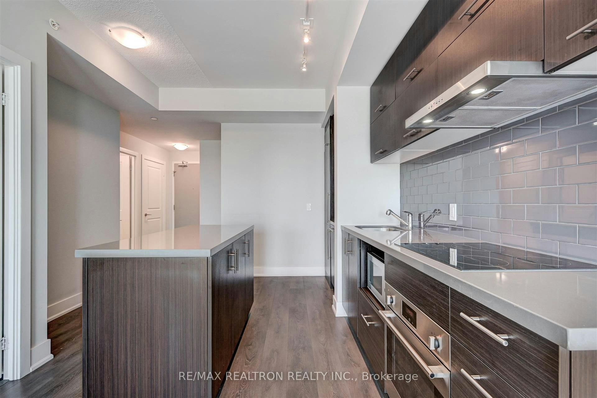 809-180 Enterprise Boulevard, Markham, ON, L6G 0G4 - 9