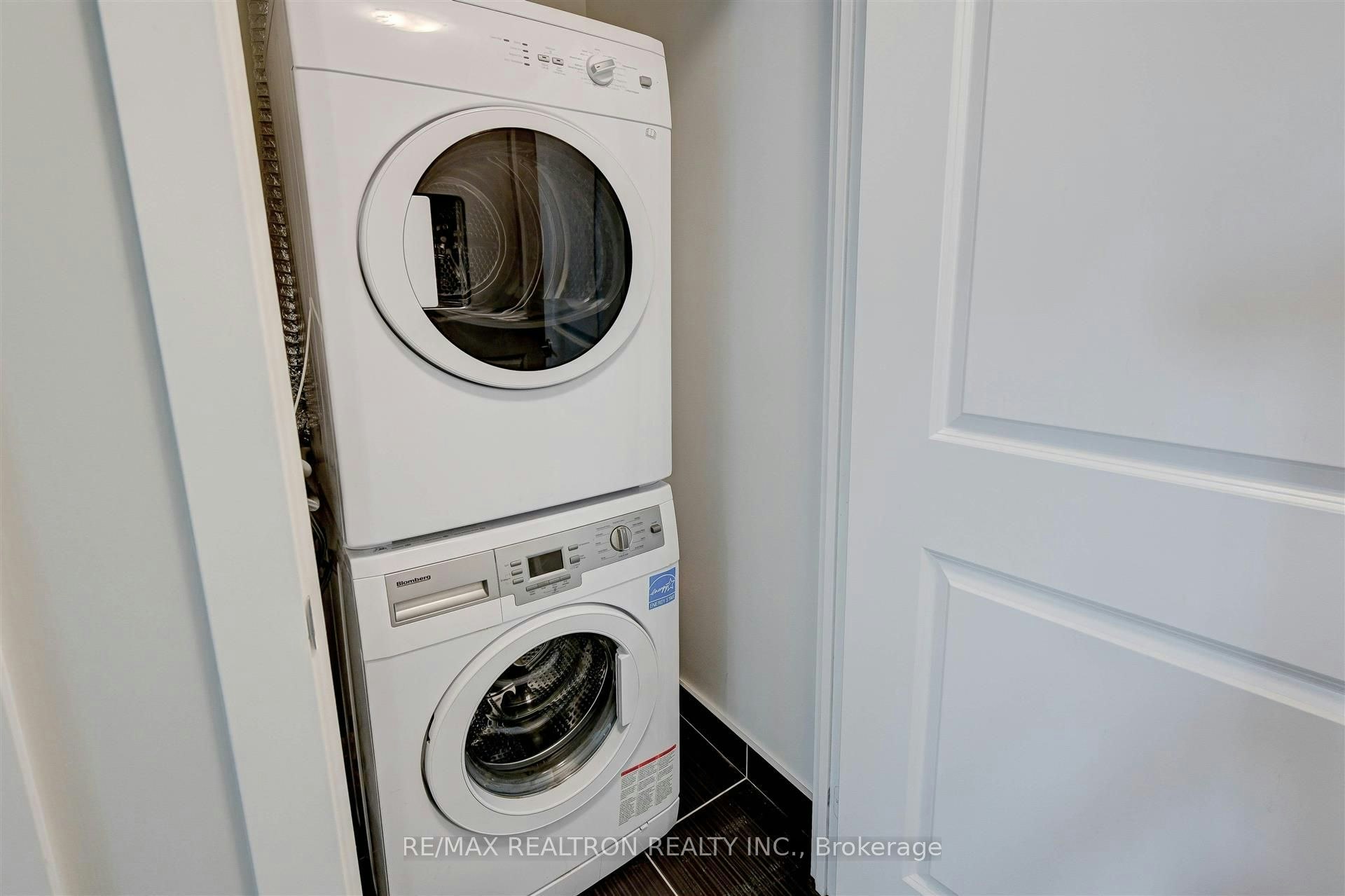 809-180 Enterprise Boulevard, Markham, ON, L6G 0G4 - 26