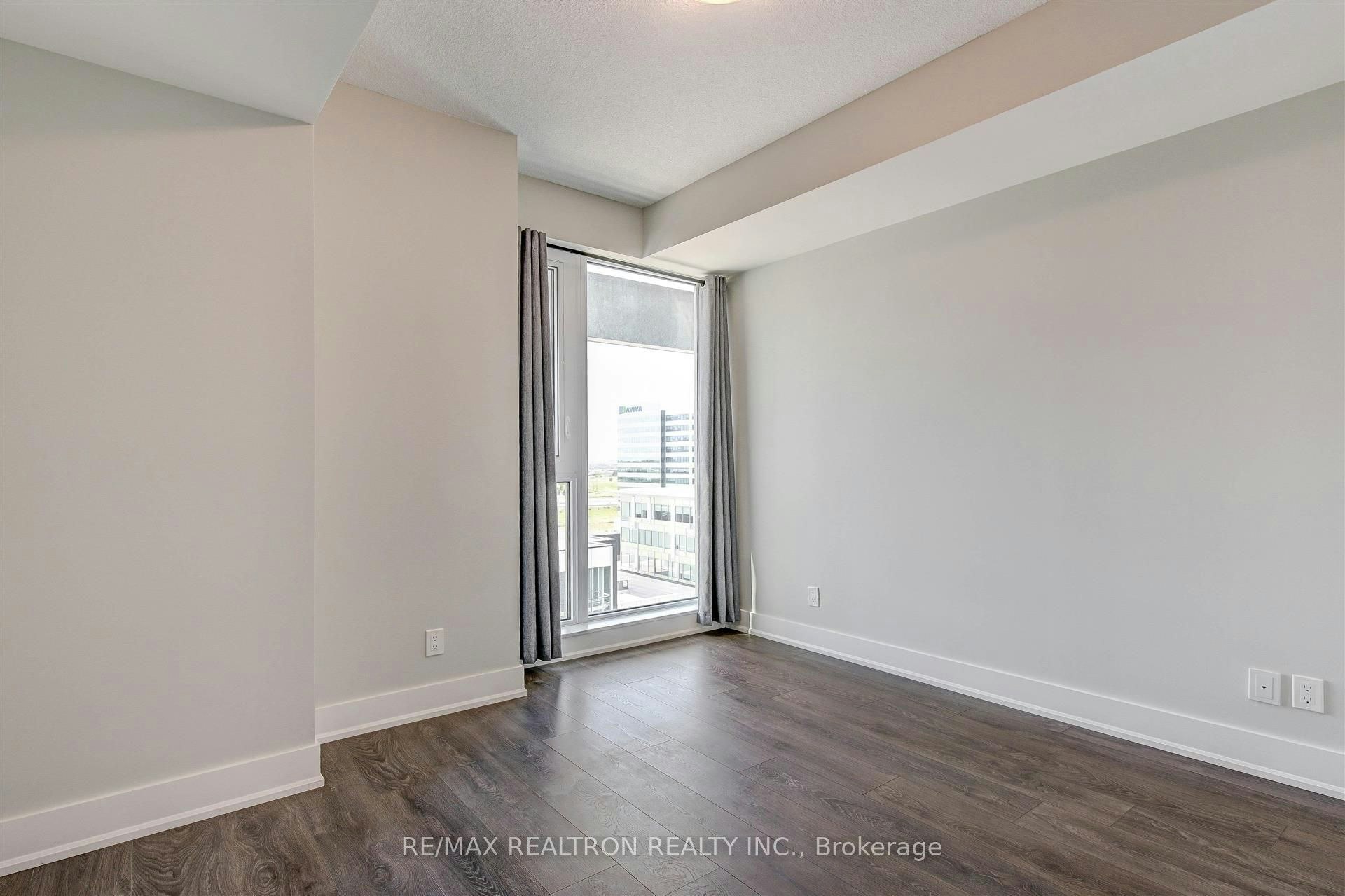 809-180 Enterprise Boulevard, Markham, ON, L6G 0G4 - 16