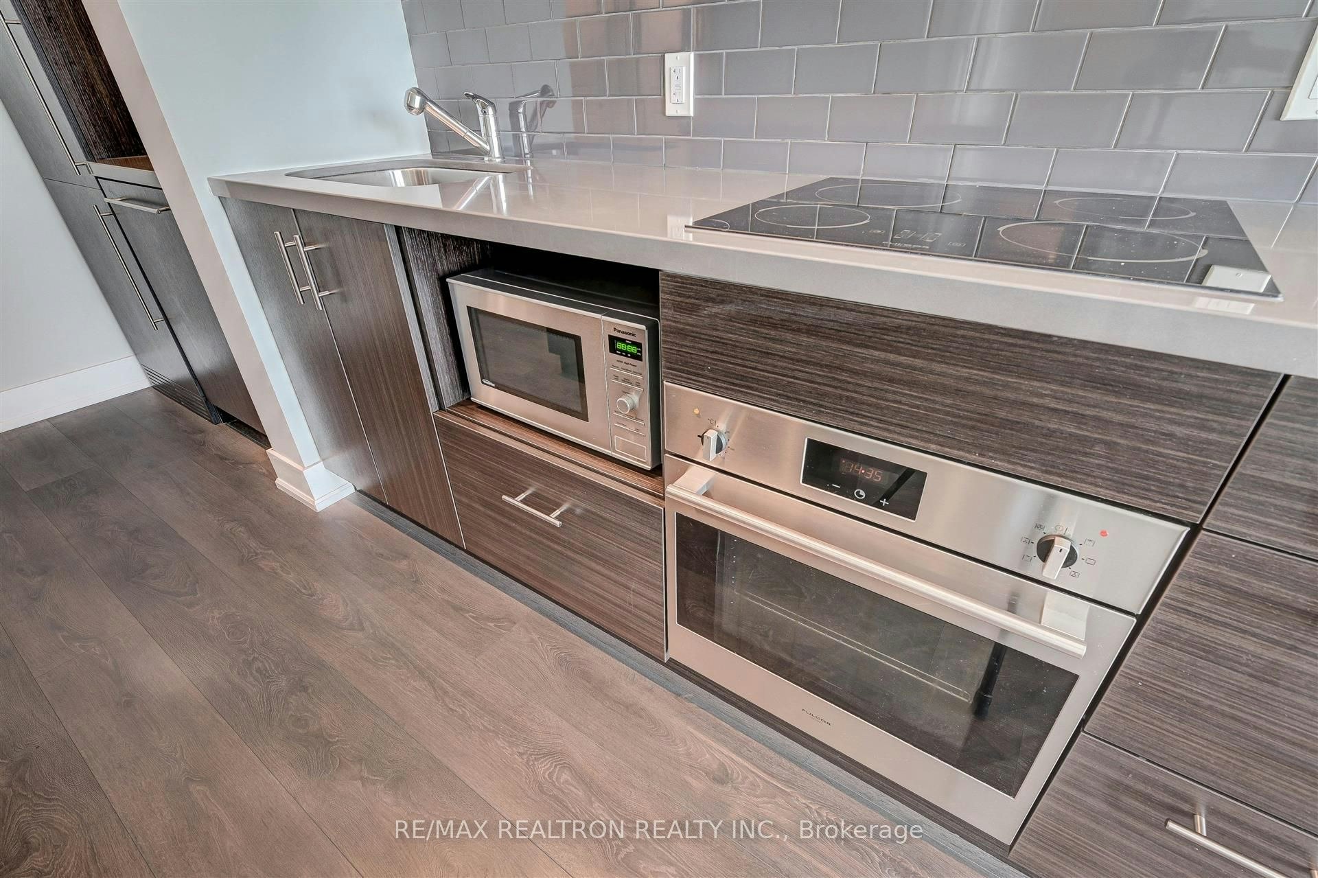 809-180 Enterprise Boulevard, Markham, ON, L6G 0G4 - 11