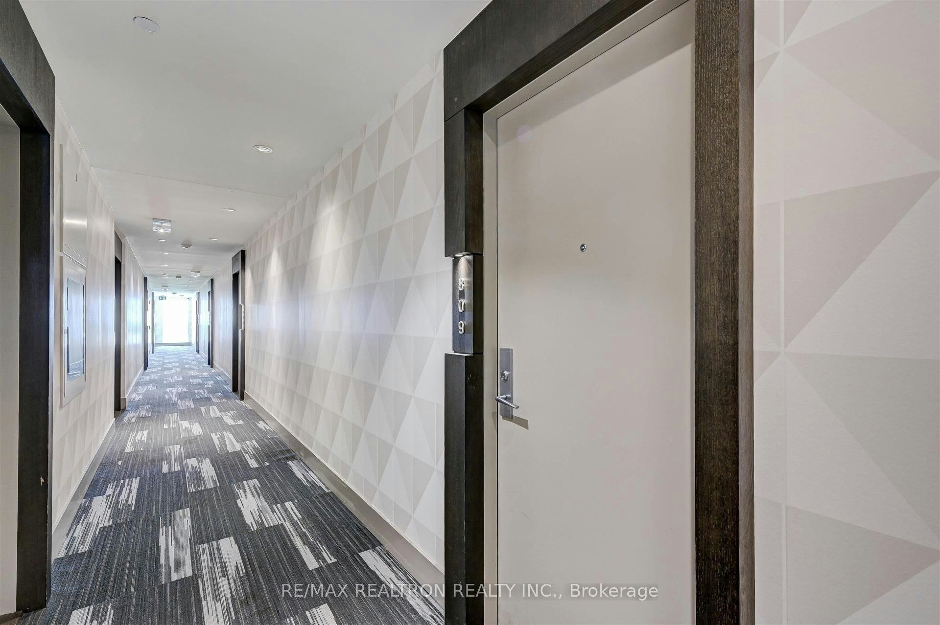 809-180 Enterprise Boulevard, Markham, ON, L6G 0G4 - 2