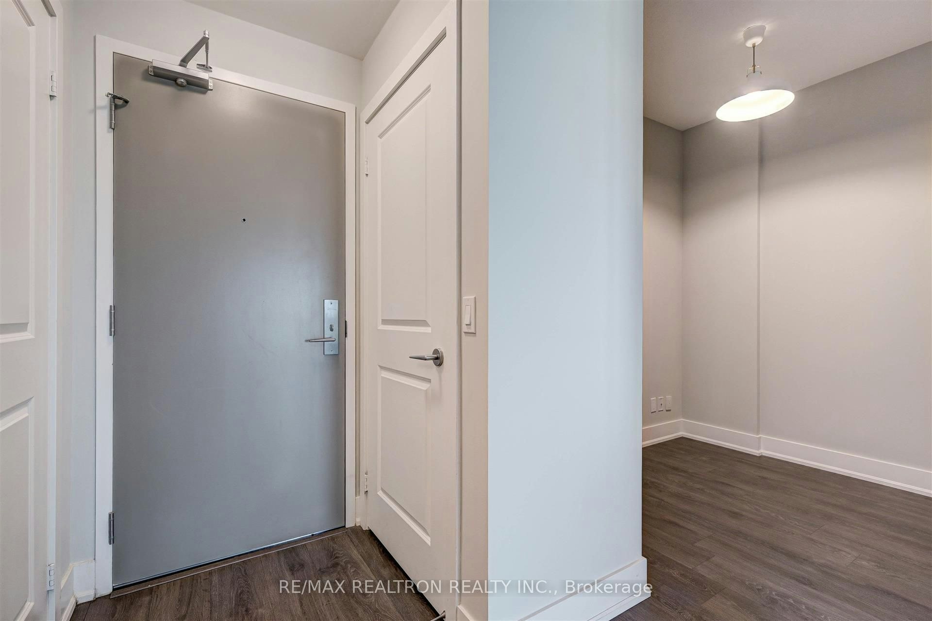 809-180 Enterprise Boulevard, Markham, ON, L6G 0G4 - 3
