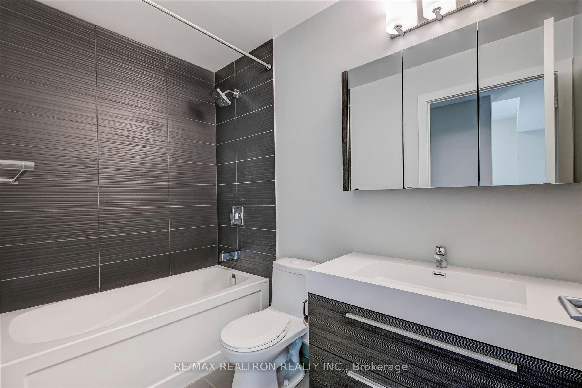 809-180 Enterprise Boulevard, Markham, ON, L6G 0G4 - 22