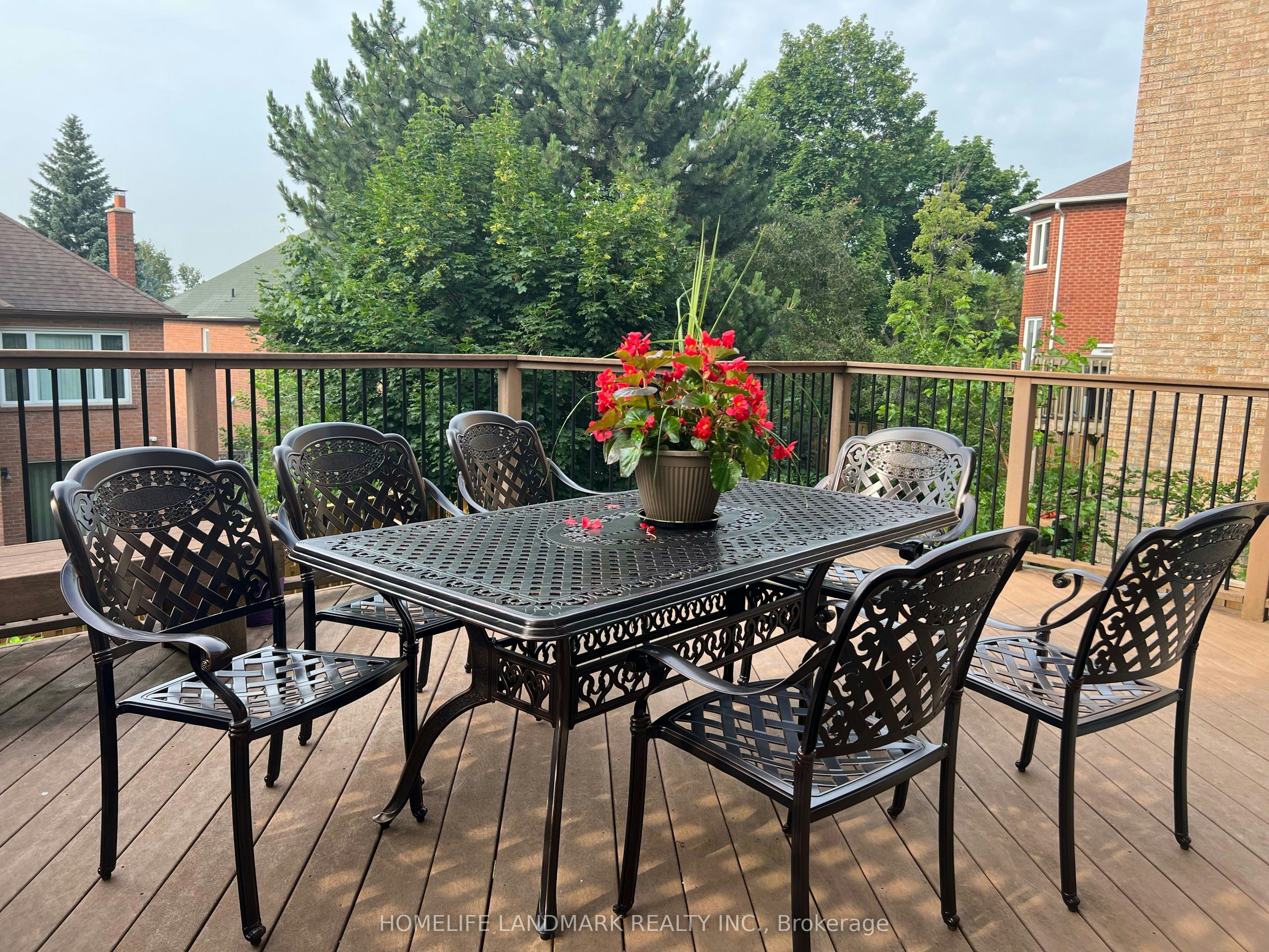 17 Cygnus Drive, Richmond Hill, ON, L4C 8P4 - 17