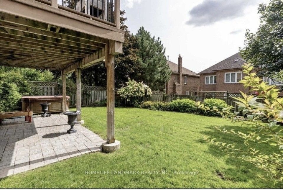 17 Cygnus Drive, Richmond Hill, ON, L4C 8P4 - 19