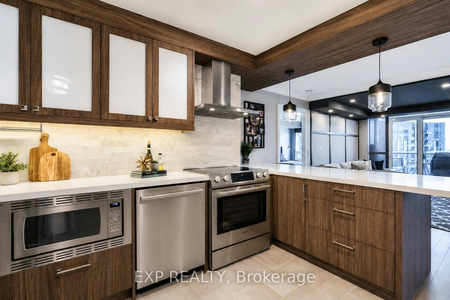 1132-33 Cox Boulevard, Markham, ON, L3R 8A6 - 2