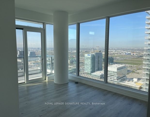 3202-7890 Jane Street, Vaughan, ON, L4K 0K9