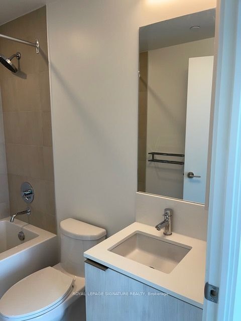 3202-7890 Jane Street, Vaughan, ON, L4K 0K9 - 9