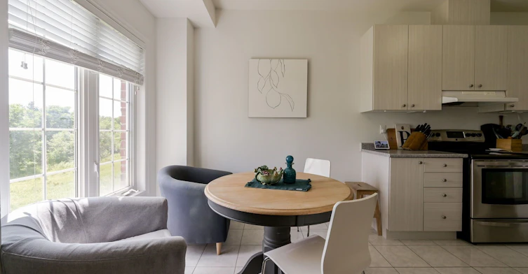 87-15 Old Colony Road, Richmond Hill, ON, L4E 4L5 - 14