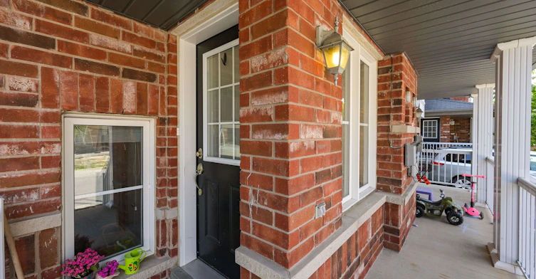 87-15 Old Colony Road, Richmond Hill, ON, L4E 4L5 - 3