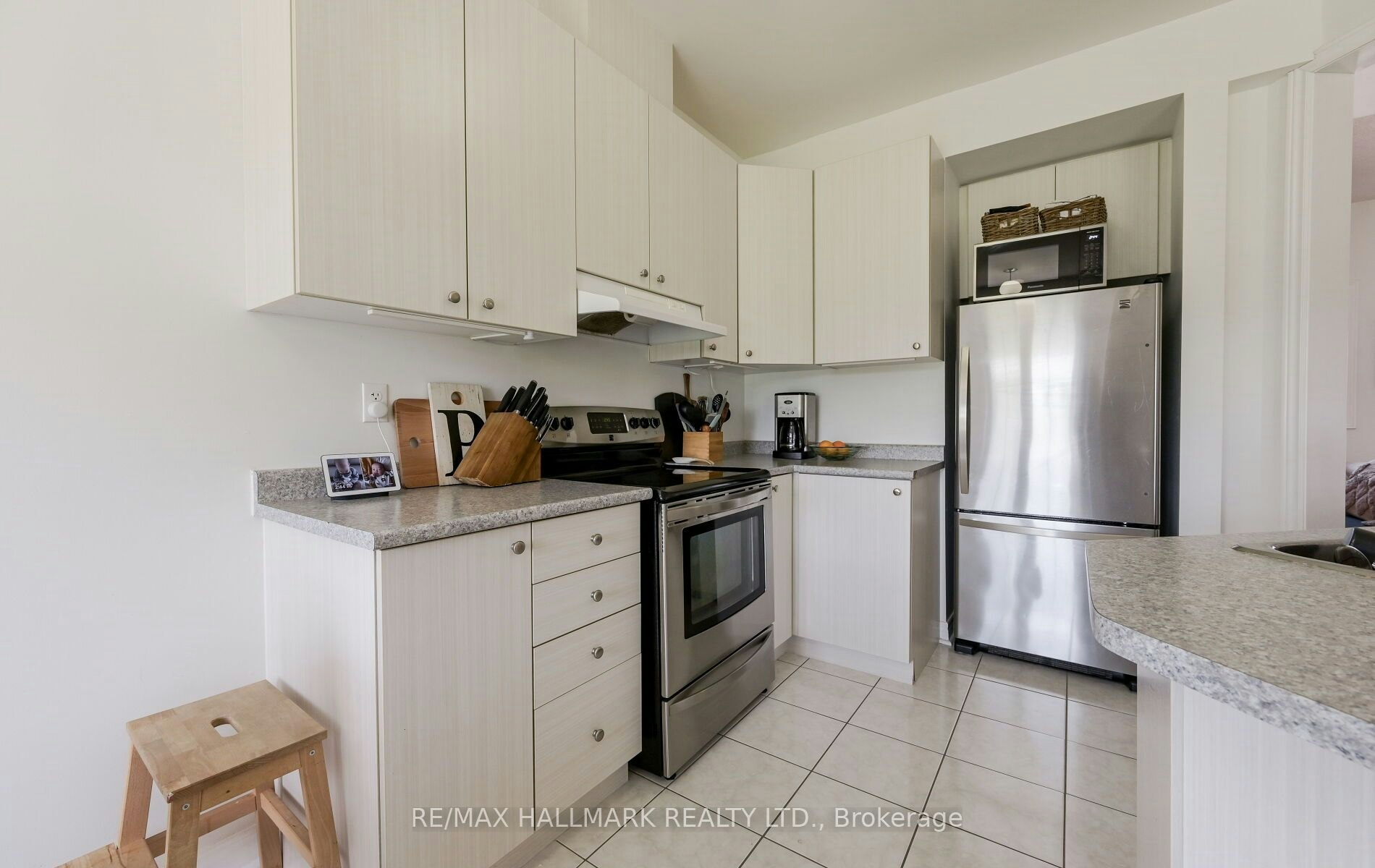 87-15 Old Colony Road, Richmond Hill, ON, L4E 4L5 - 19