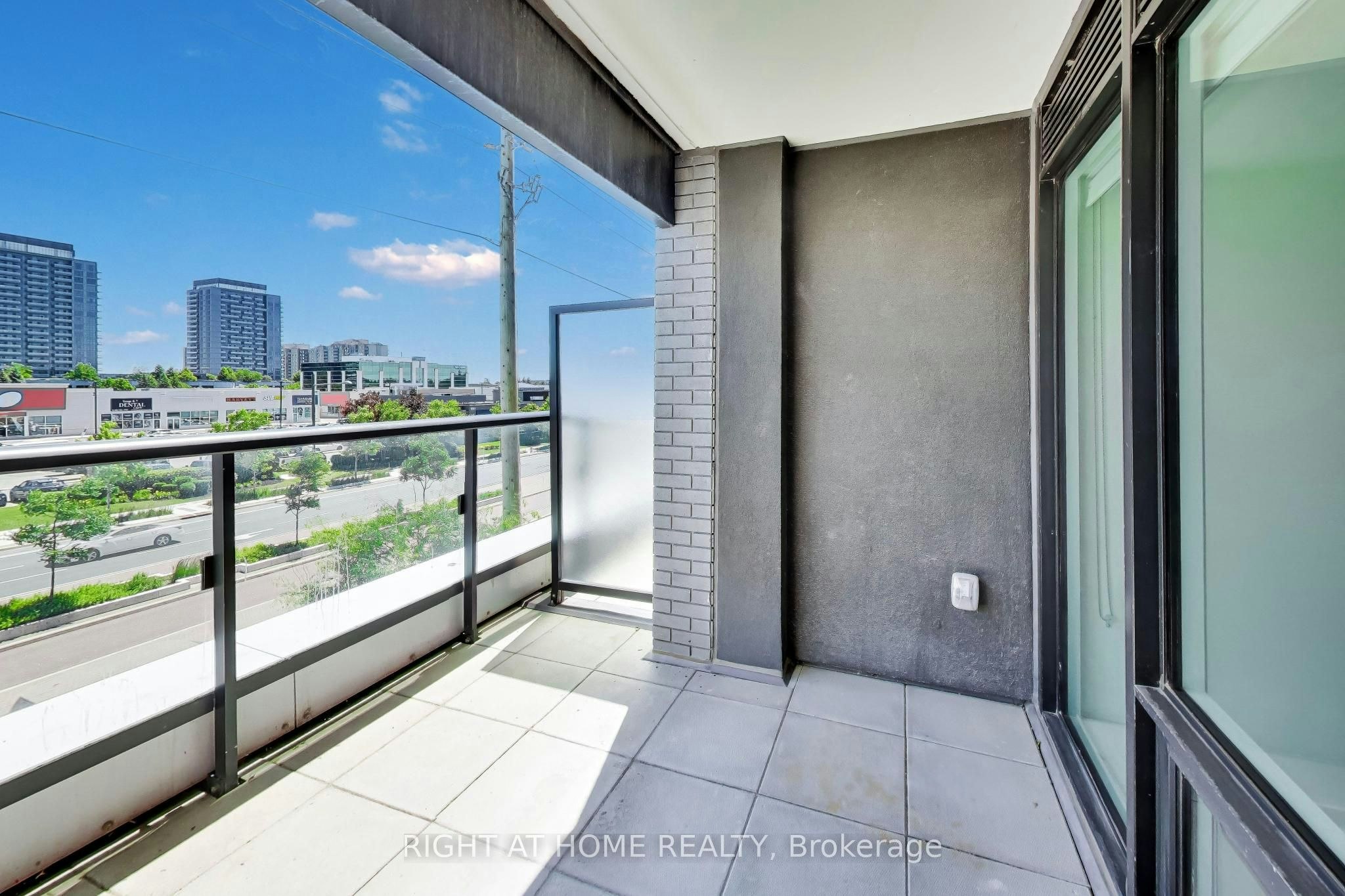 208E-8868 Yonge Street, Richmond Hill, ON, L4C 0T4 - 30