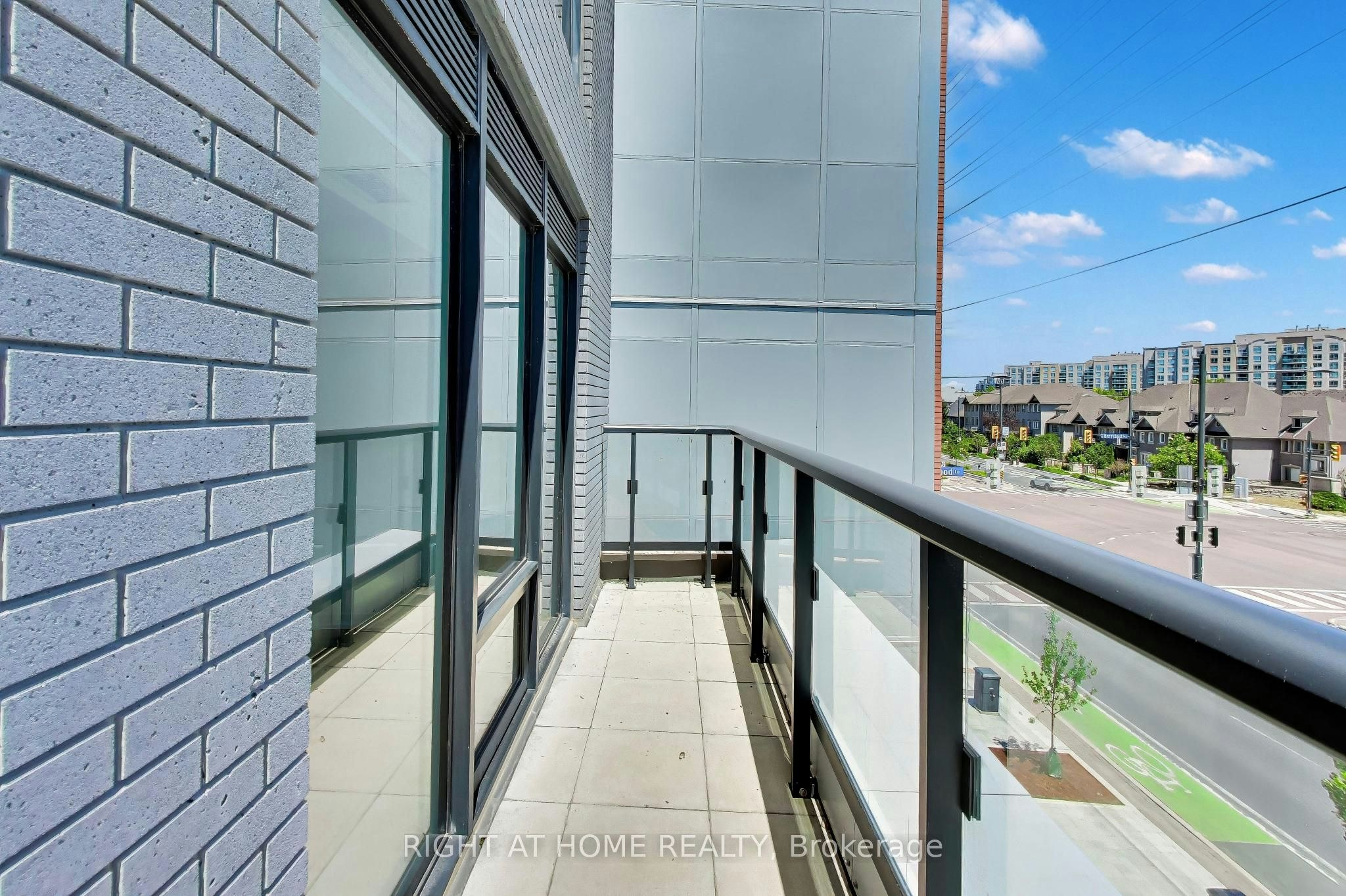 208E-8868 Yonge Street, Richmond Hill, ON, L4C 0T4 - 32