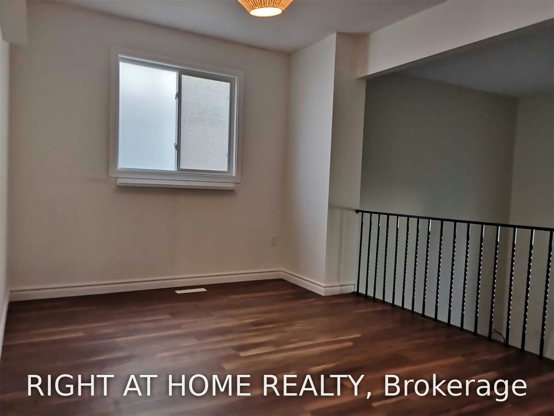 29 New Port Way, Markham, ON, L3T 5G3 - 7