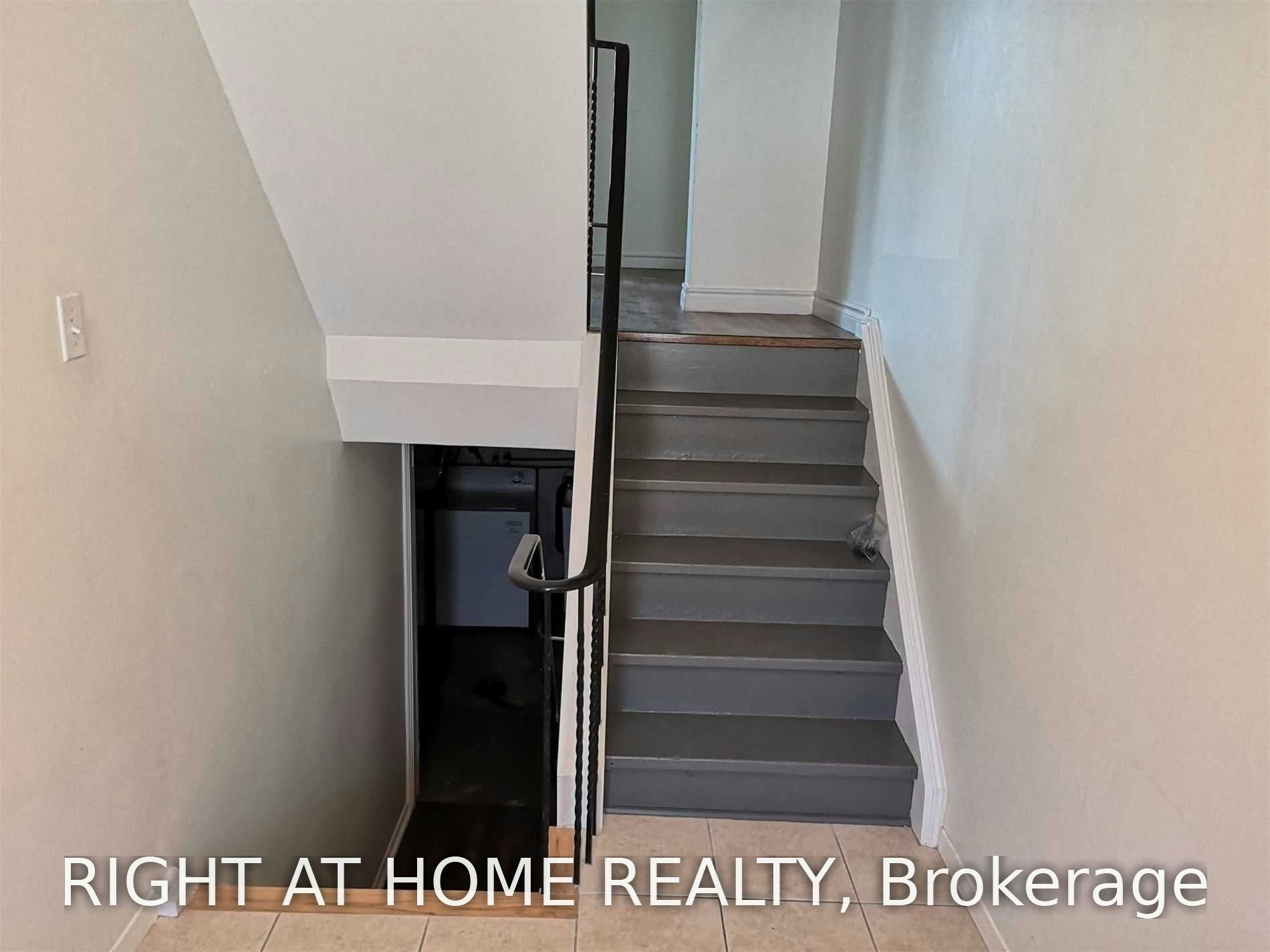 29 New Port Way, Markham, ON, L3T 5G3 - 2