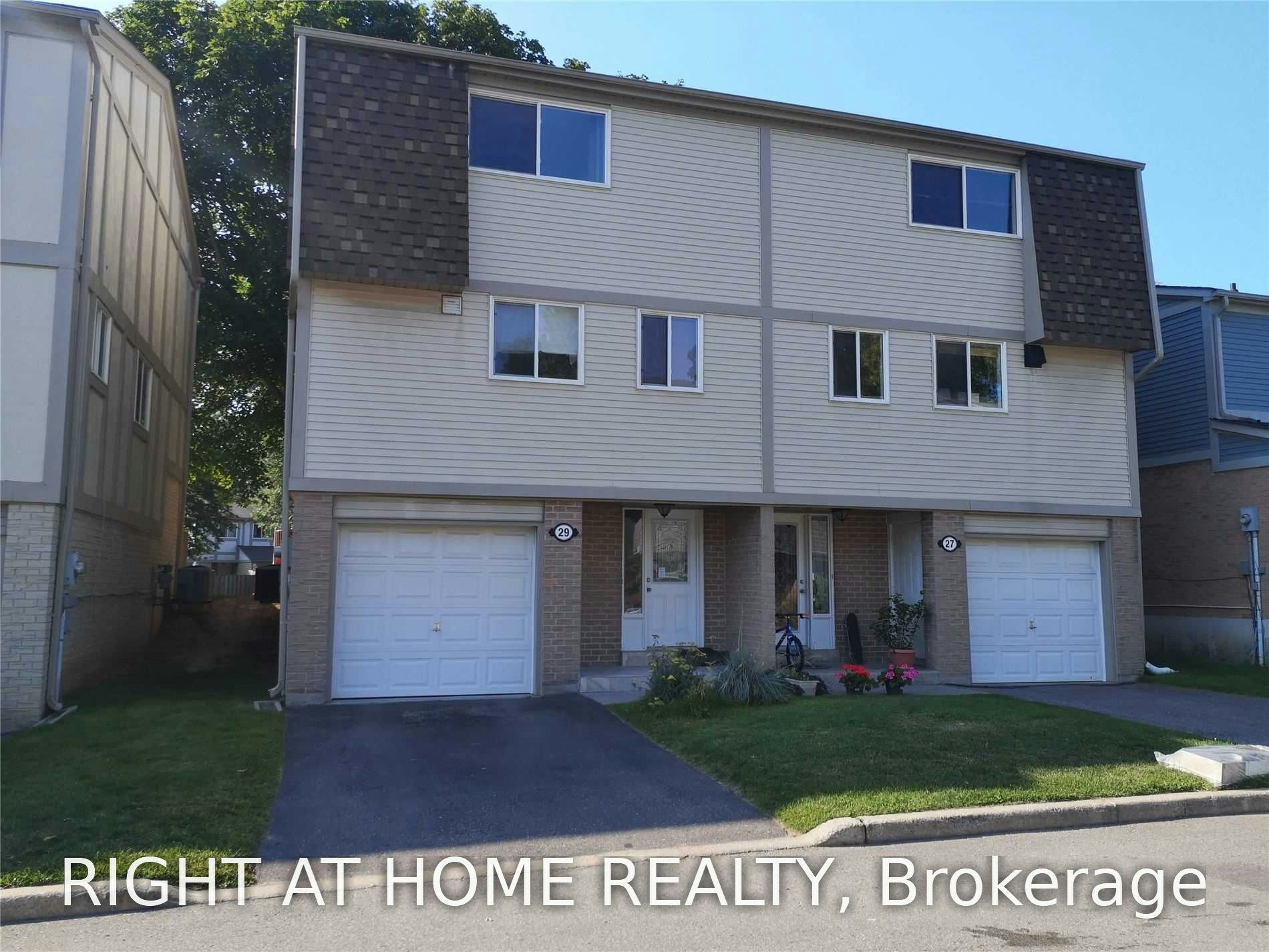 29 New Port Way, Markham, ON, L3T 5G3