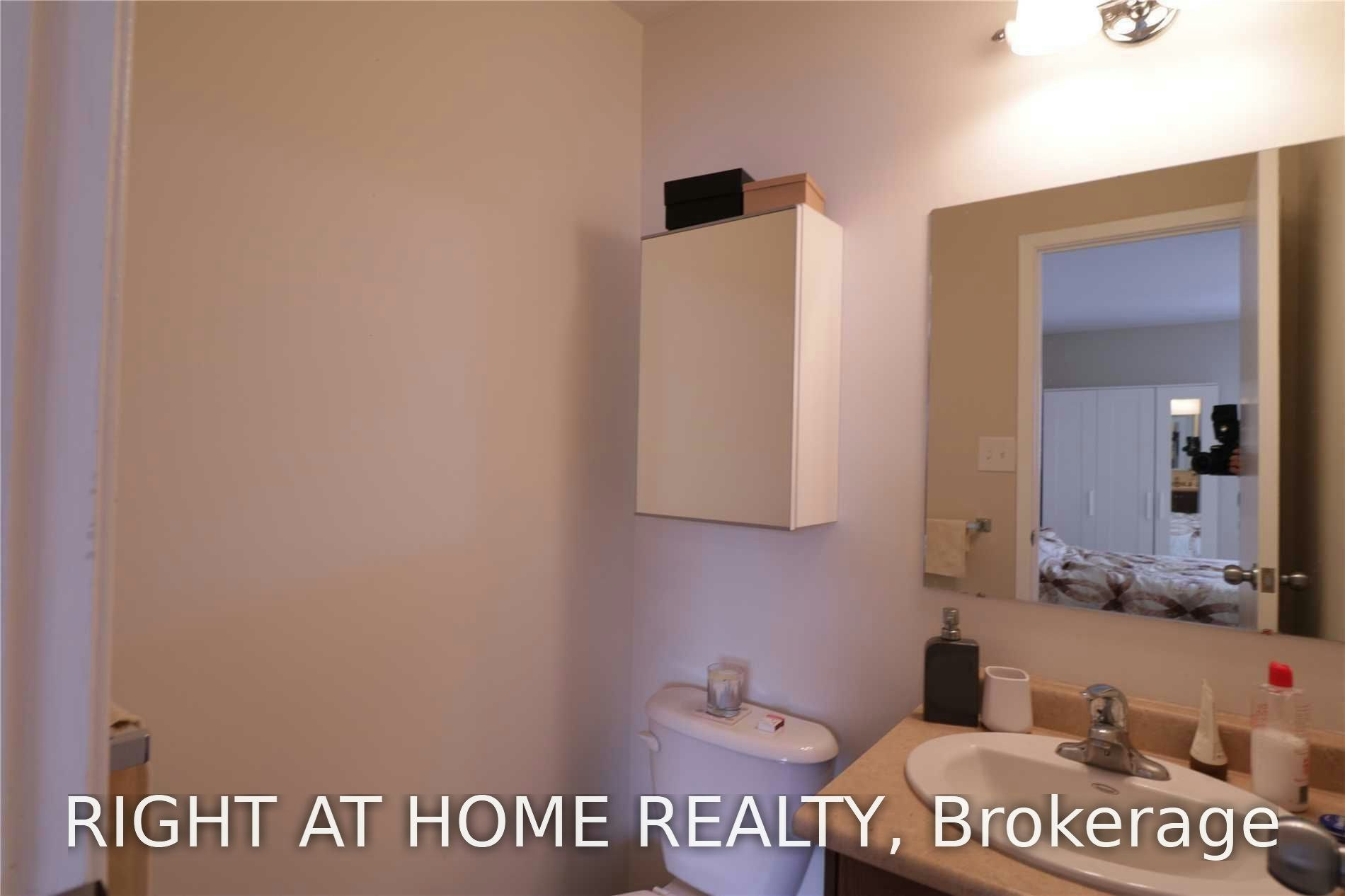 29 New Port Way, Markham, ON, L3T 5G3 - 10