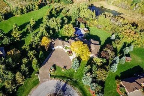 113 Offord Crescent, Aurora, ON, L4G 3G8