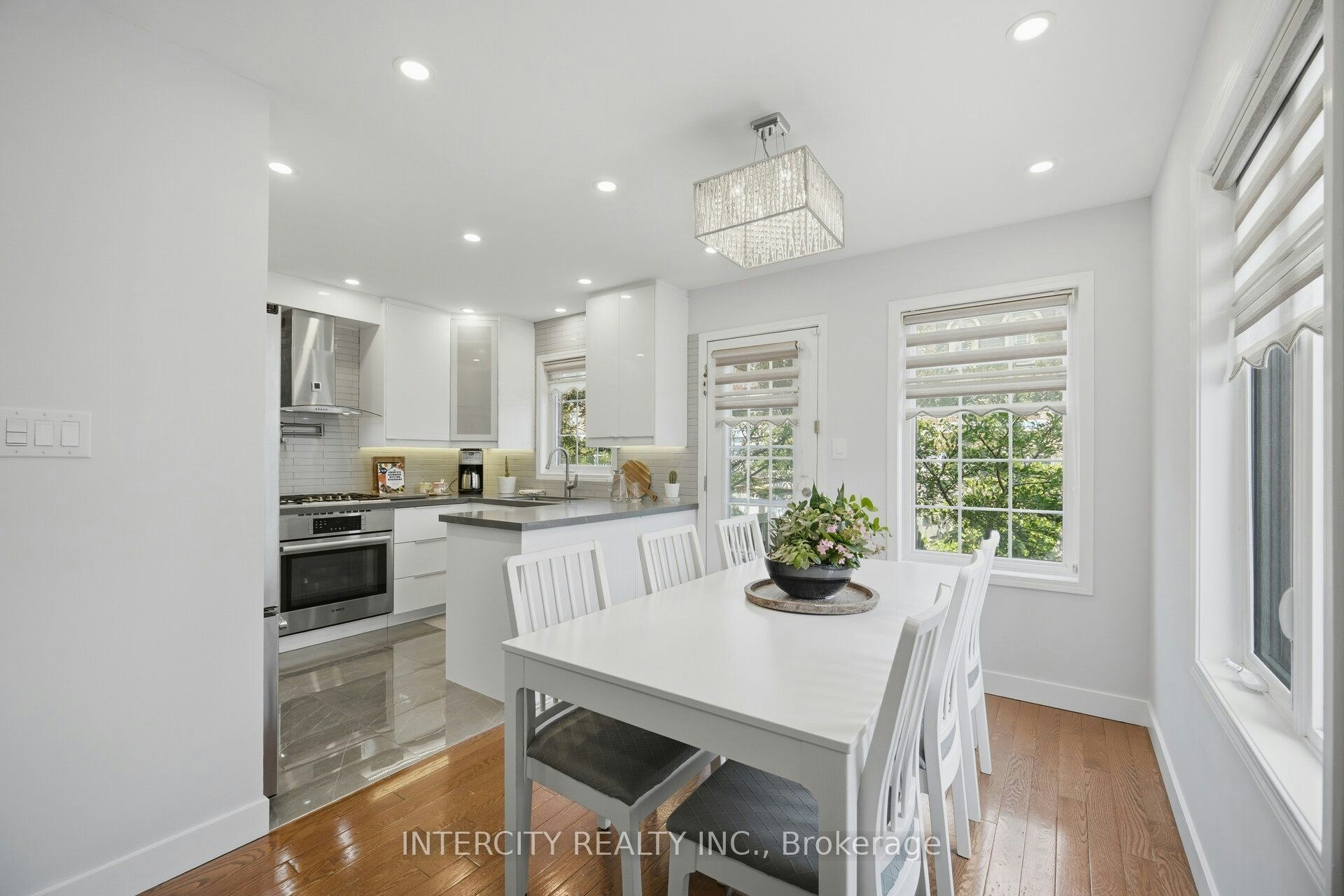 64 Coranto Way, Vaughan, ON, L4H 3L9 - 5