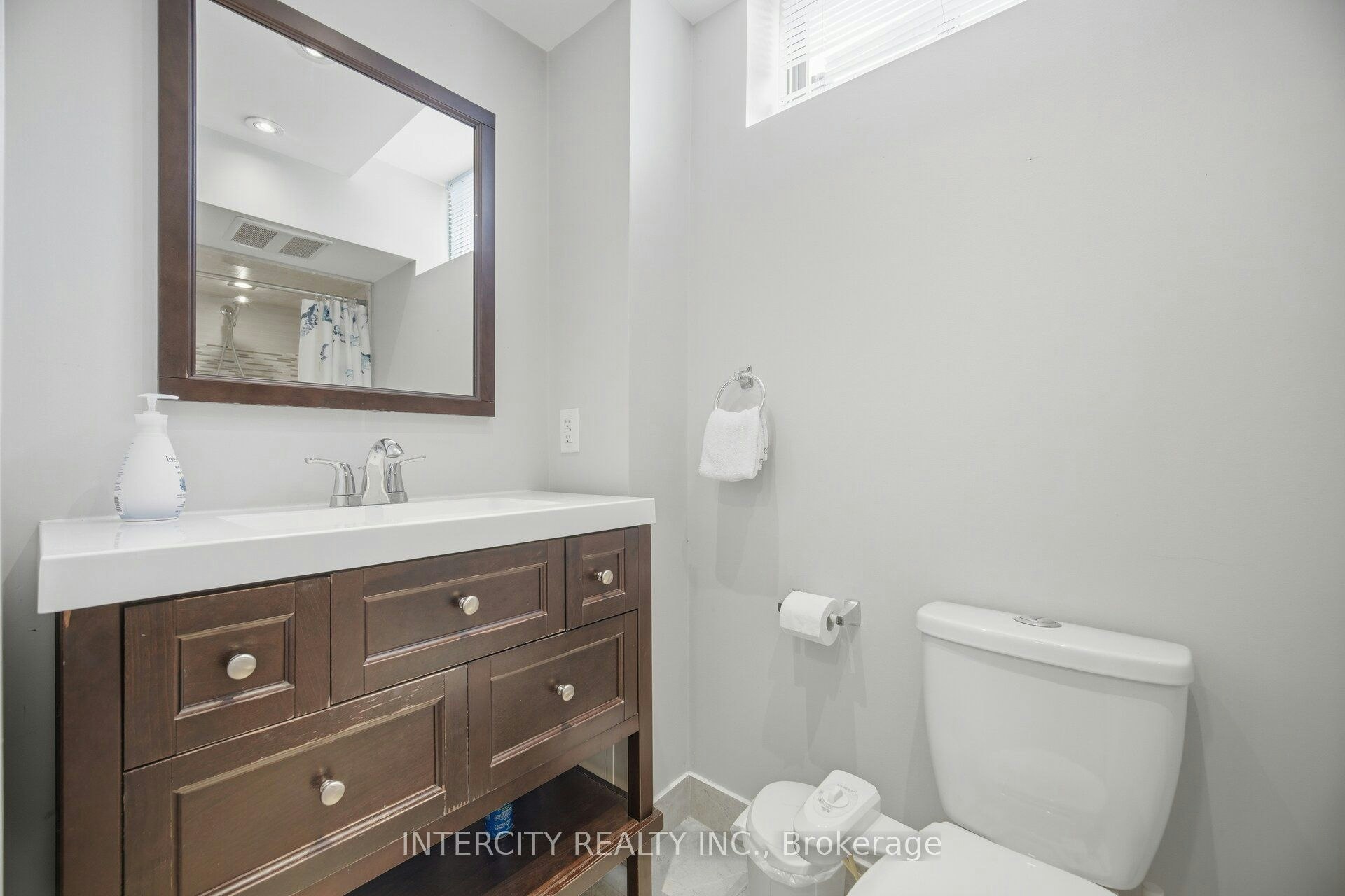 64 Coranto Way, Vaughan, ON, L4H 3L9 - 16
