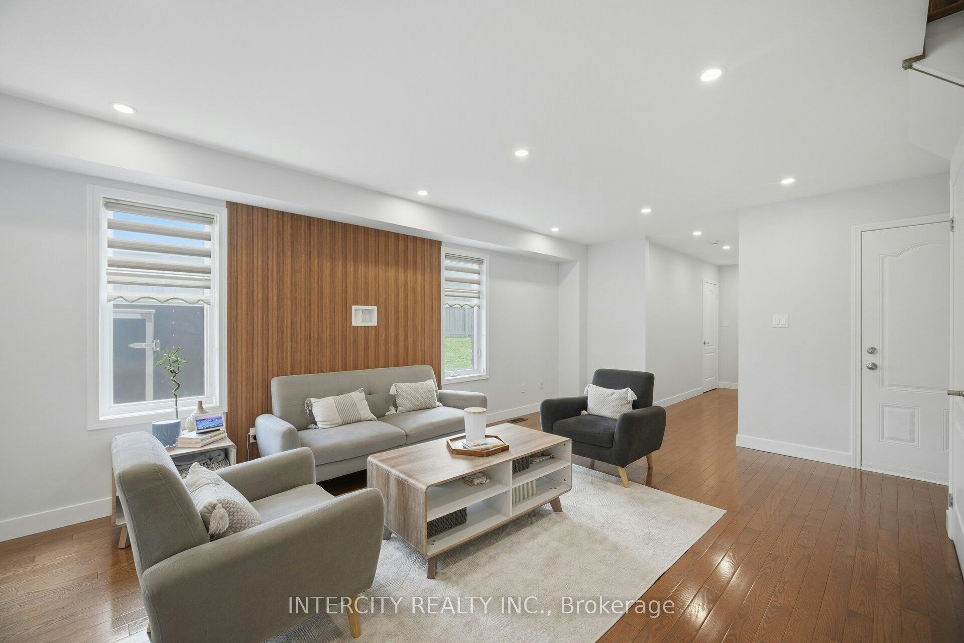 64 Coranto Way, Vaughan, ON, L4H 3L9 - 4