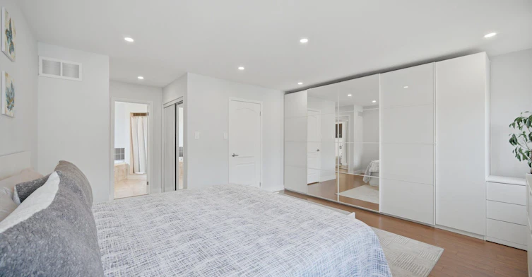 64 Coranto Way, Vaughan, ON, L4H 3L9 - 8
