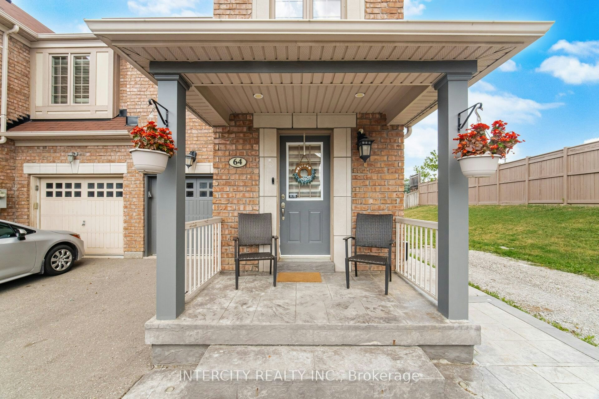 64 Coranto Way, Vaughan, ON, L4H 3L9 - 2