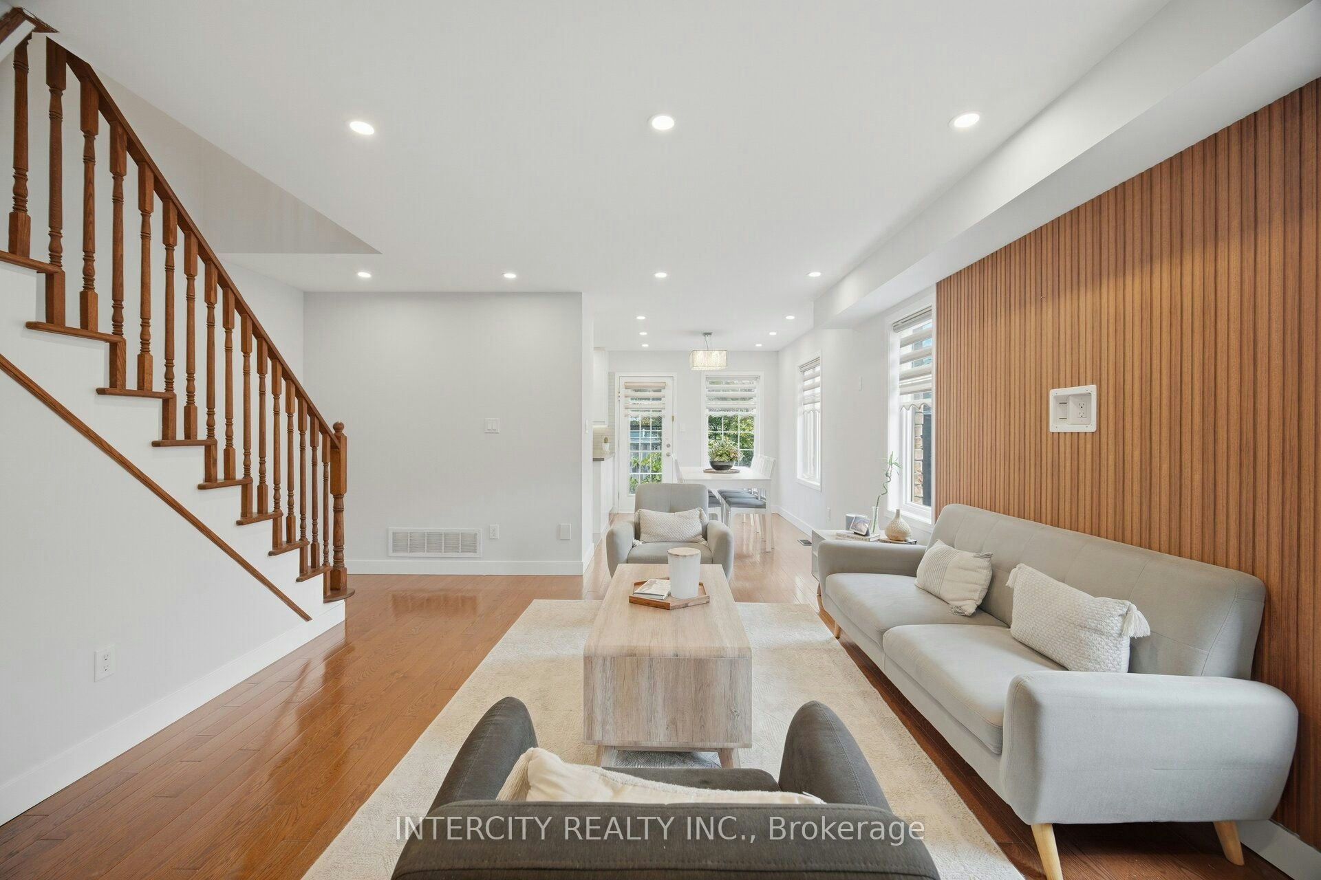 64 Coranto Way, Vaughan, ON, L4H 3L9 - 3