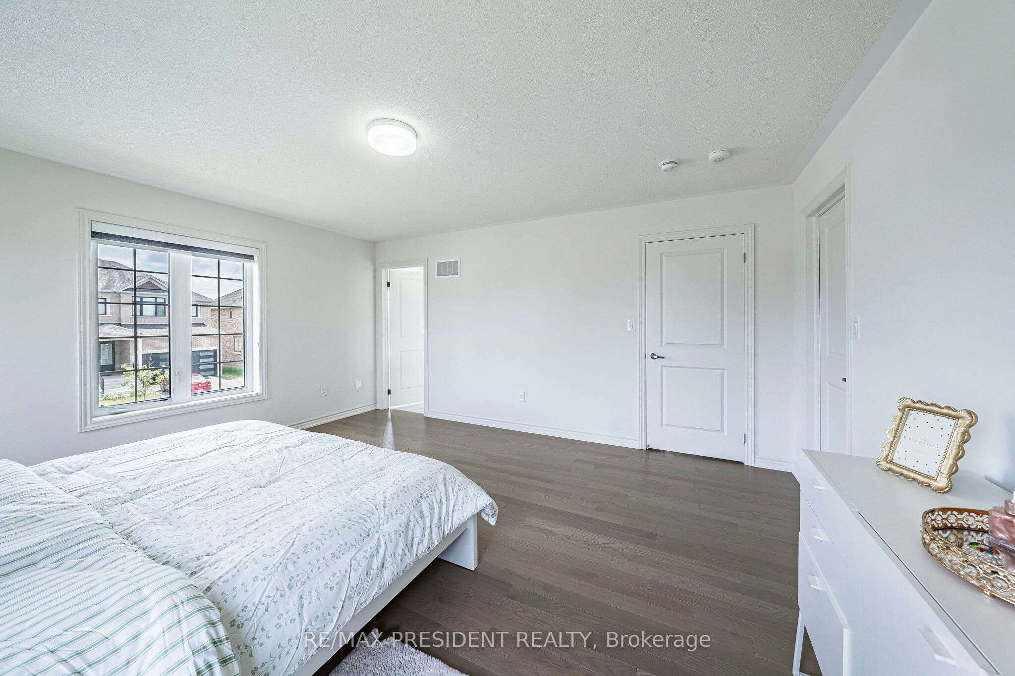 2 Hawthorns Gardens, Adjala-Tosorontio, ON, L0G 1W0 - 24