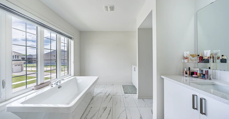2 Hawthorns Gardens, Adjala-Tosorontio, ON, L0G 1W0 - 25