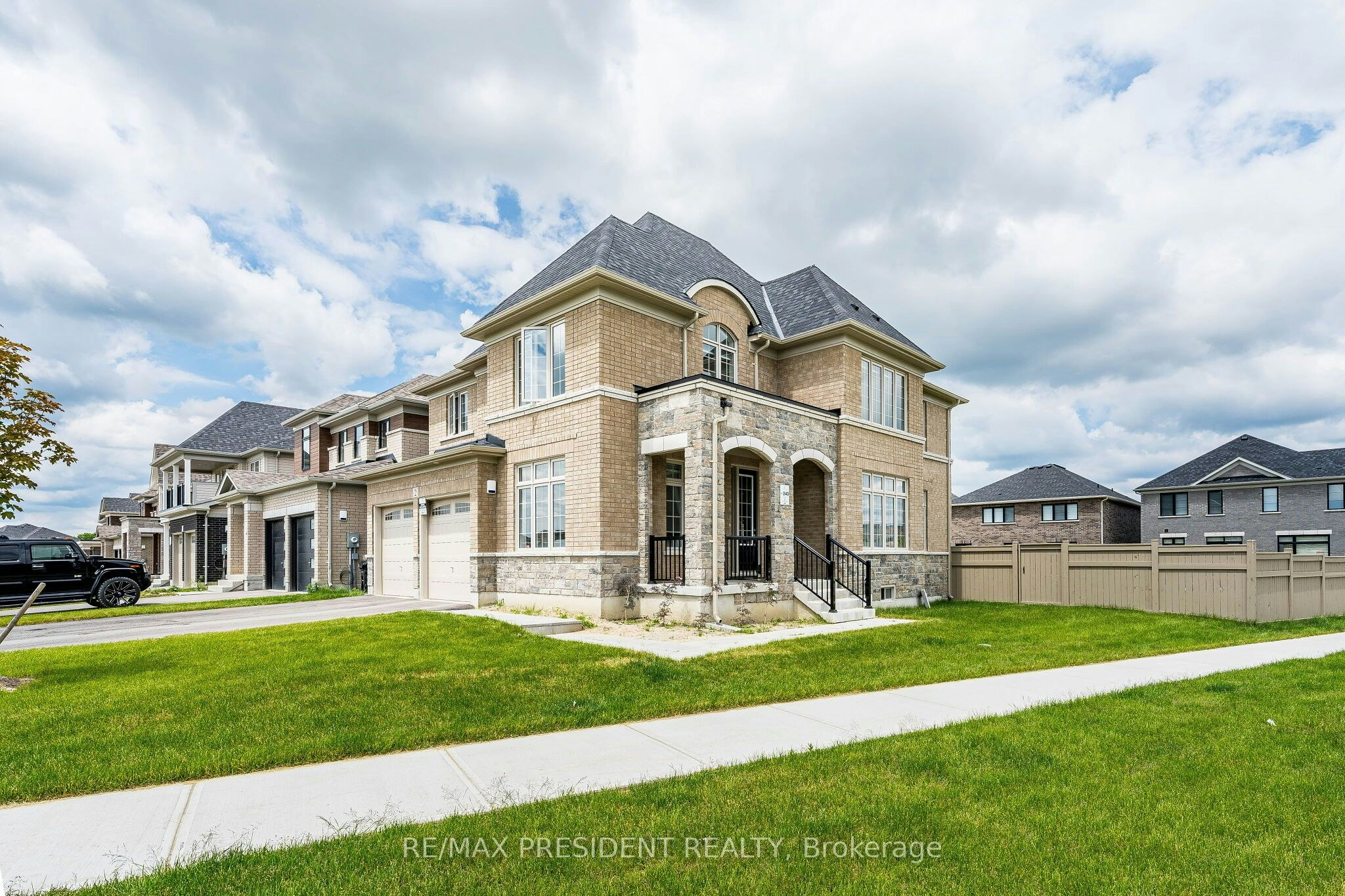 2 Hawthorns Gardens, Adjala-Tosorontio, ON, L0G 1W0 - 5