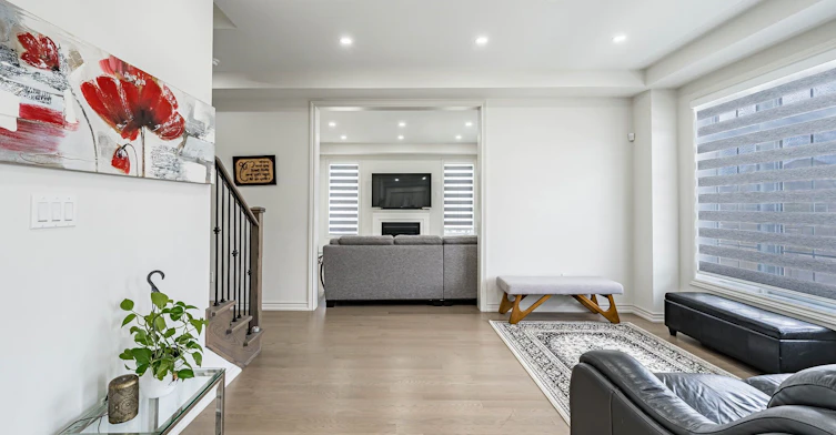 2 Hawthorns Gardens, Adjala-Tosorontio, ON, L0G 1W0 - 11