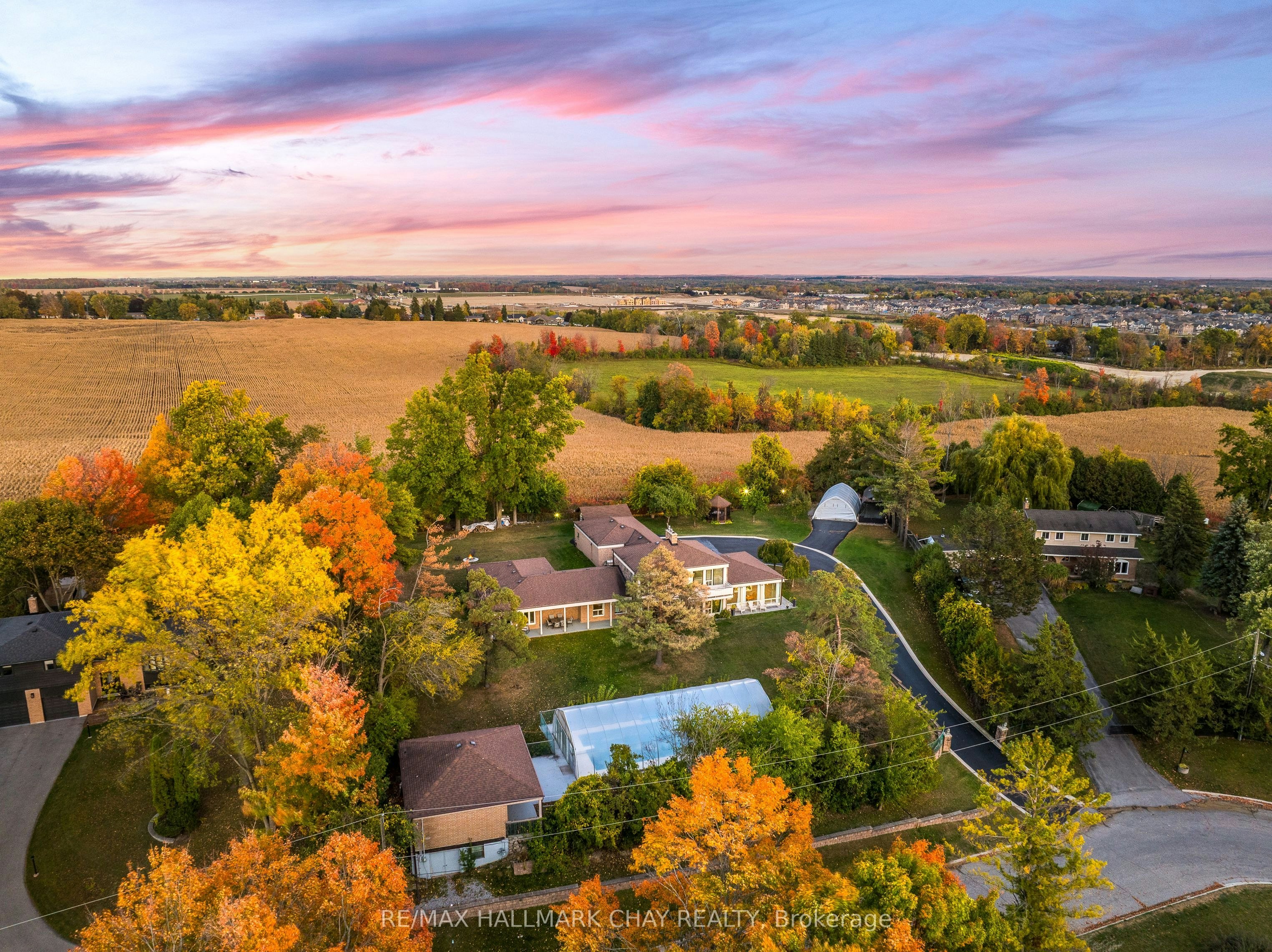 39 Highfield Crescent, Georgina, ON, L4P 0M2