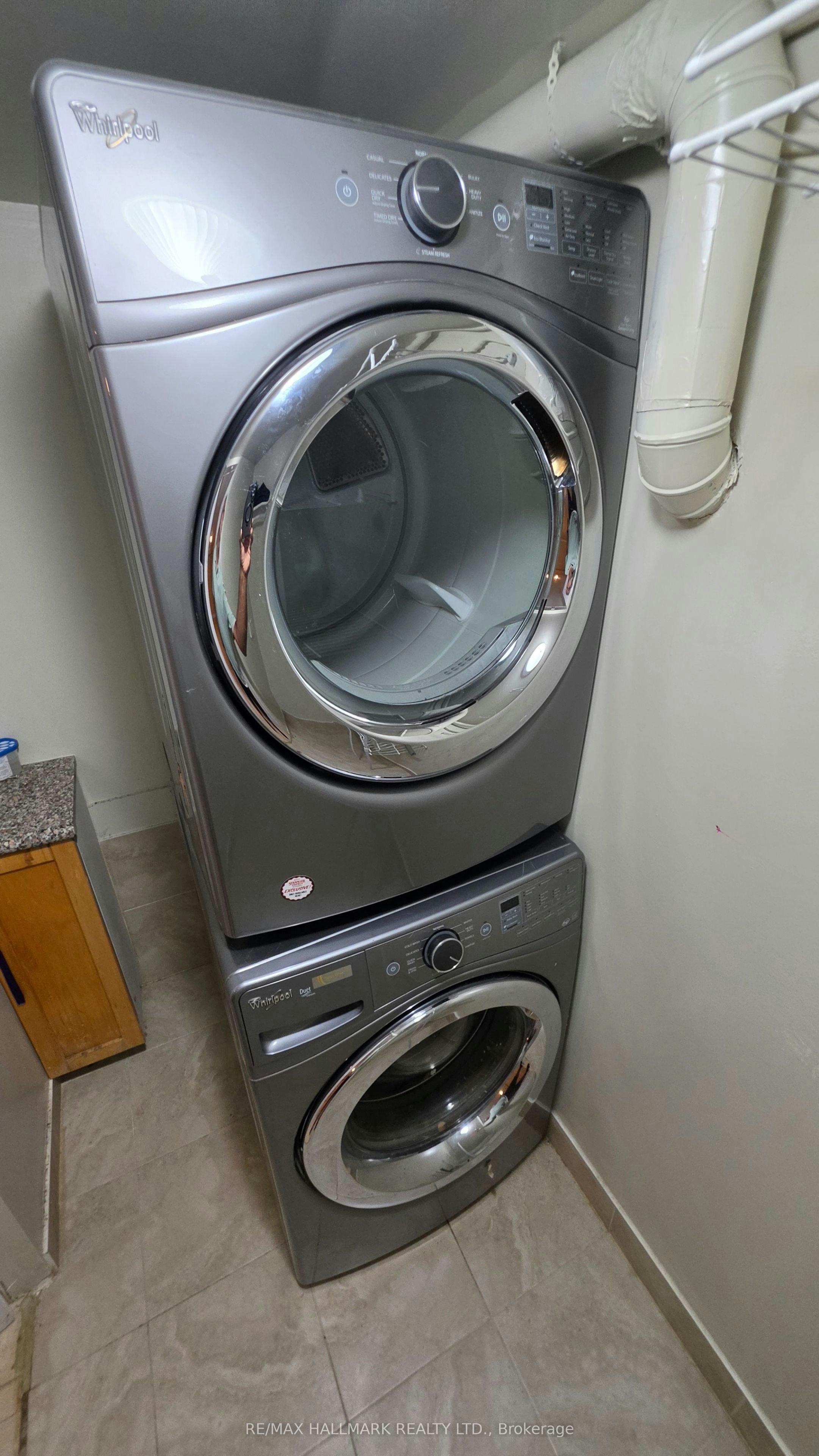 Lower Level-187 Septonne Avenue, Newmarket, ON, L3Y 2W5 - 24
