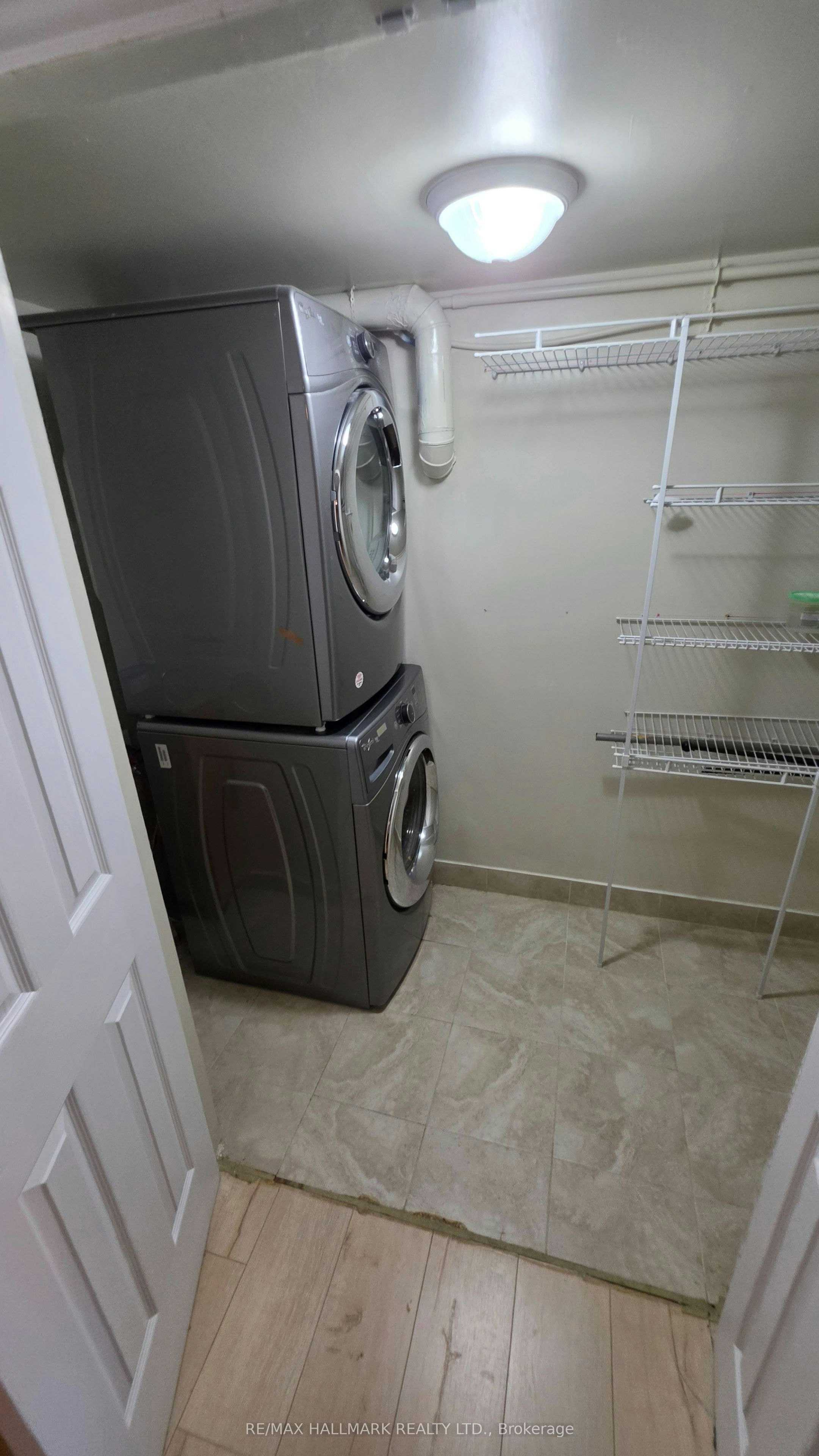 Lower Level-187 Septonne Avenue, Newmarket, ON, L3Y 2W5 - 23