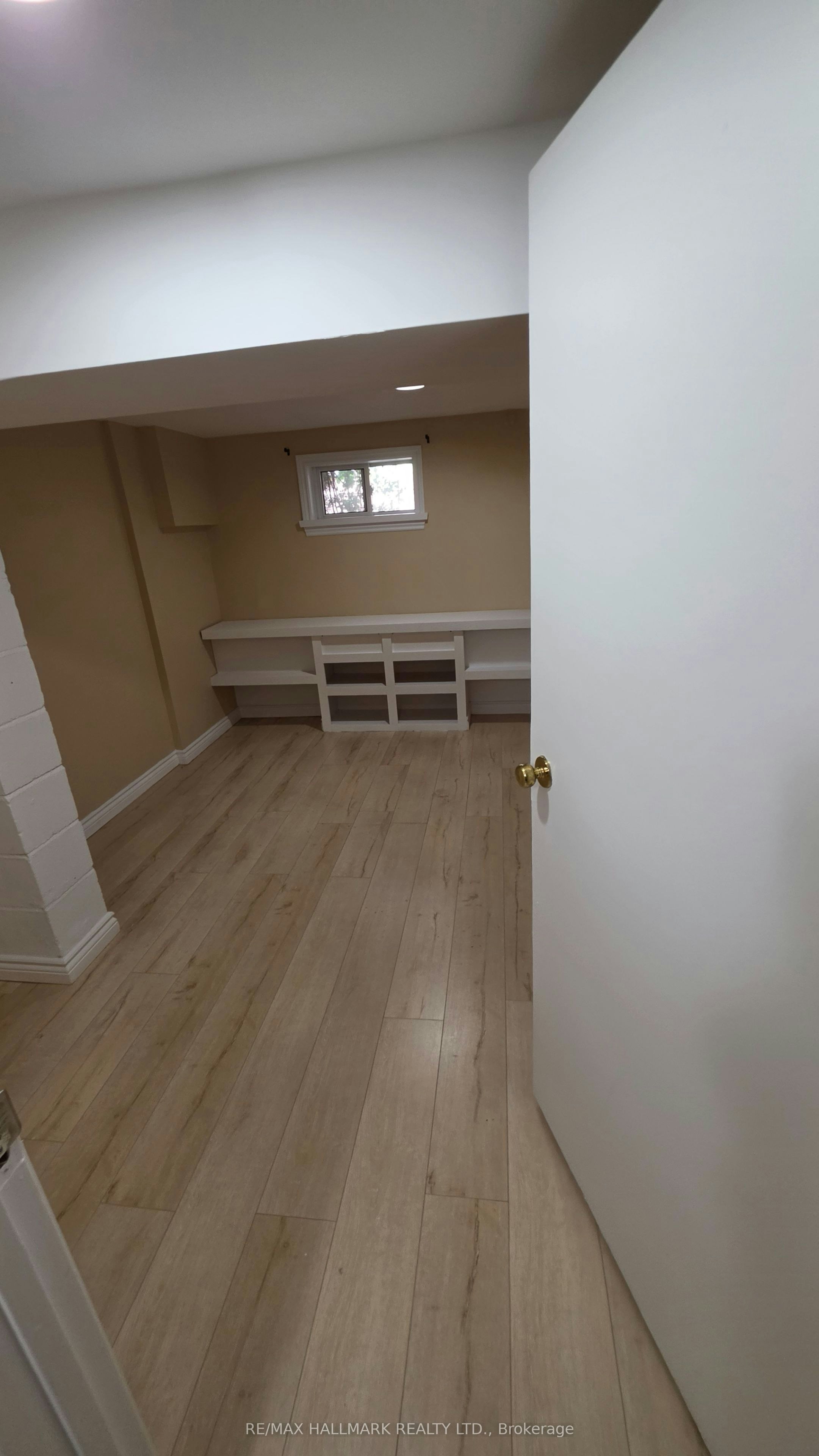 Lower Level-187 Septonne Avenue, Newmarket, ON, L3Y 2W5 - 16
