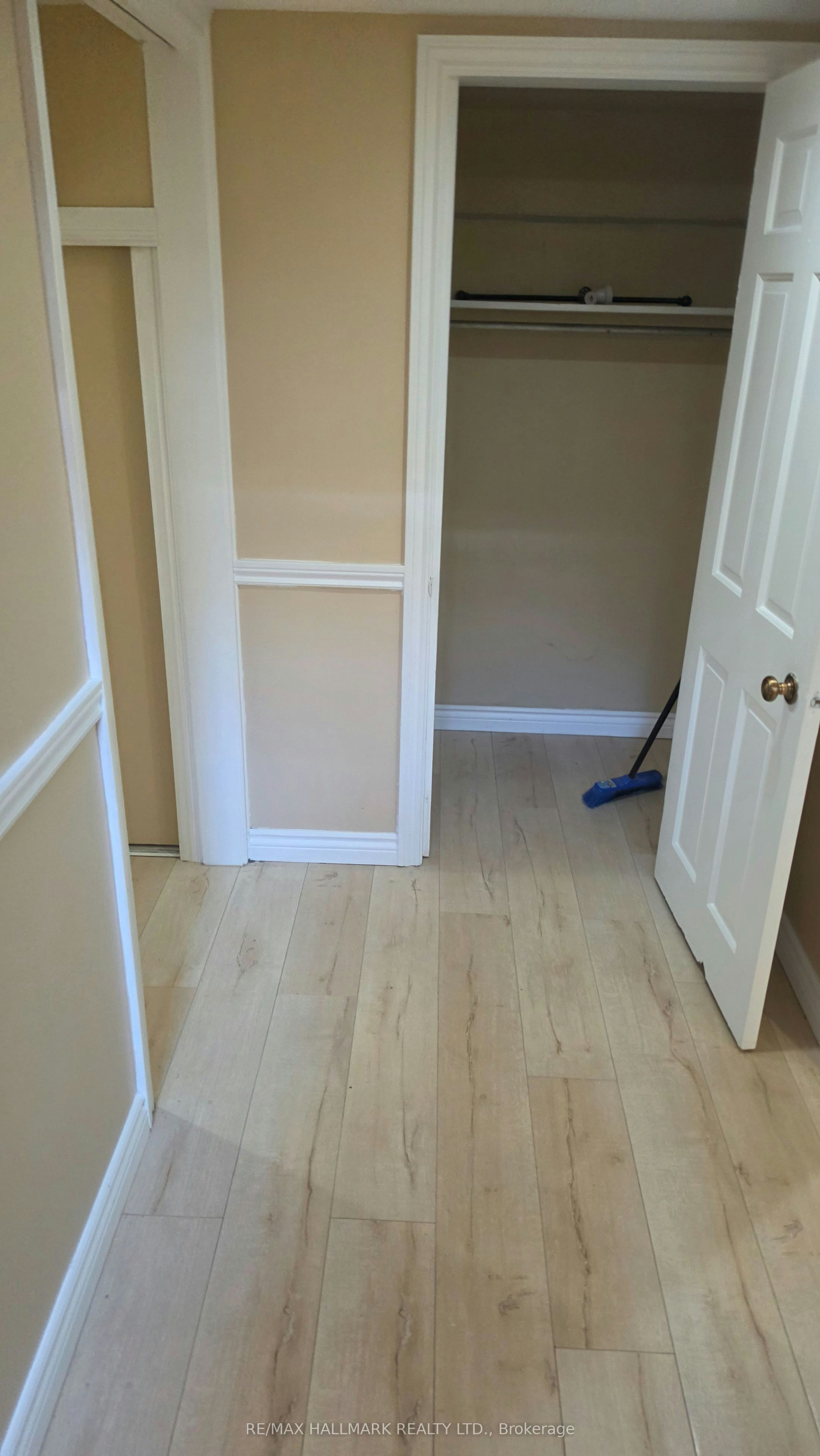 Lower Level-187 Septonne Avenue, Newmarket, ON, L3Y 2W5 - 6