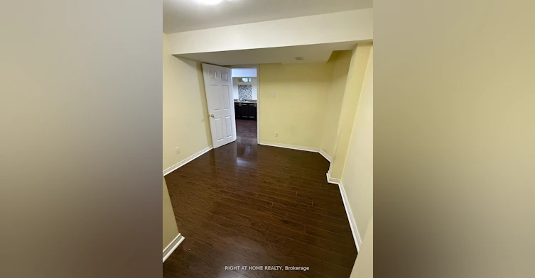 64 Williamson Family Hollow, Newmarket, ON, L3X 3K2 - 8