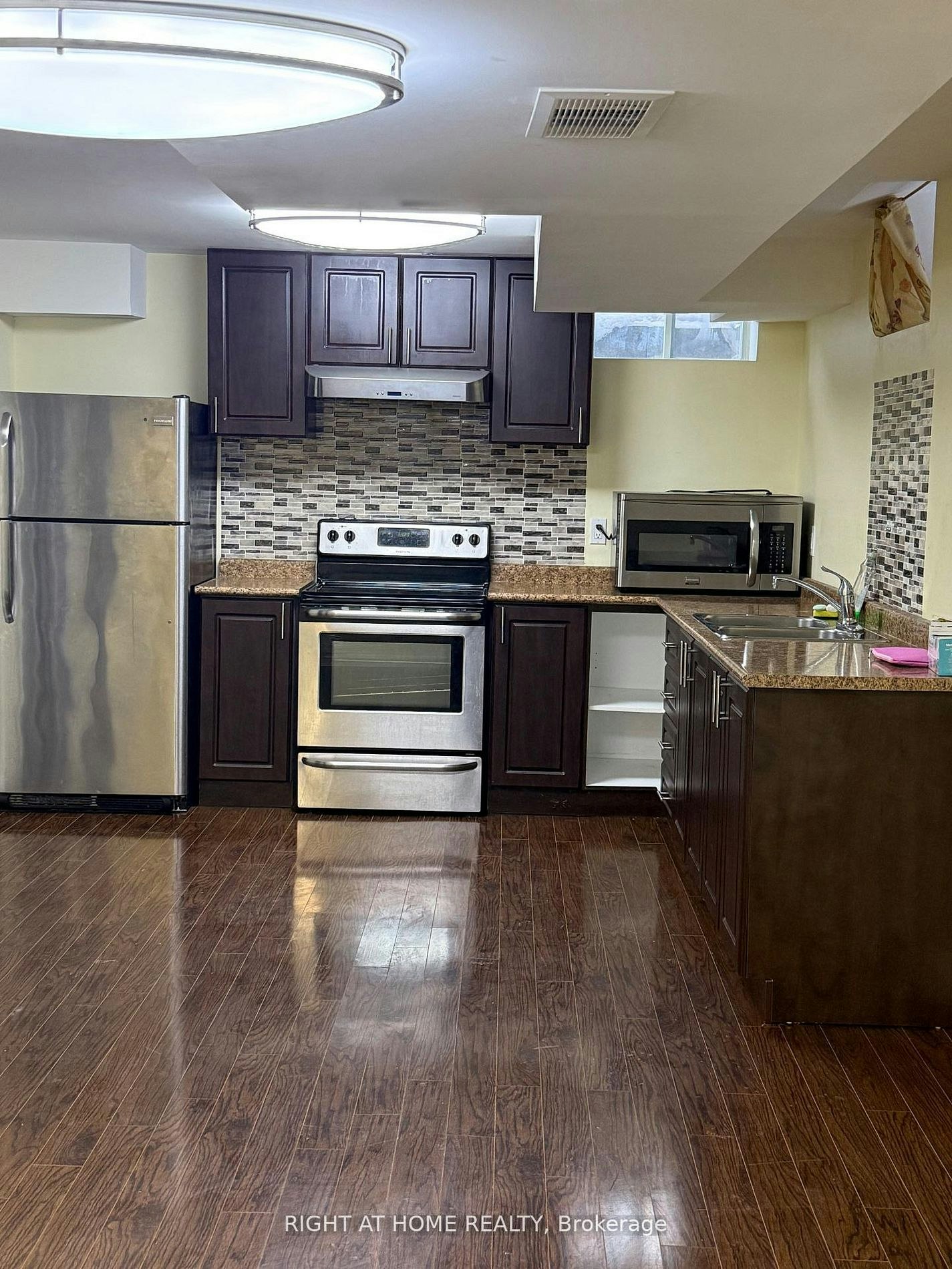 64 Williamson Family Hollow, Newmarket, ON, L3X 3K2 - 3