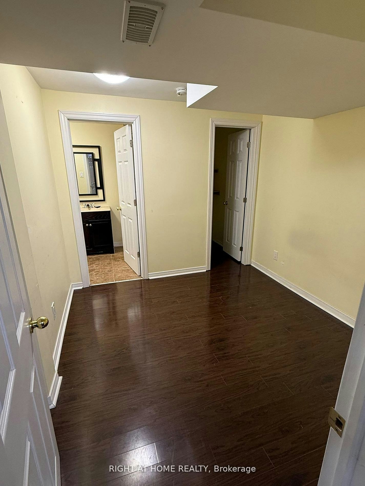 64 Williamson Family Hollow, Newmarket, ON, L3X 3K2 - 6