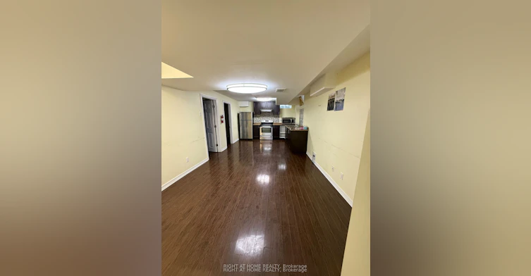 64 Williamson Family Hollow, Newmarket, ON, L3X 3K2
