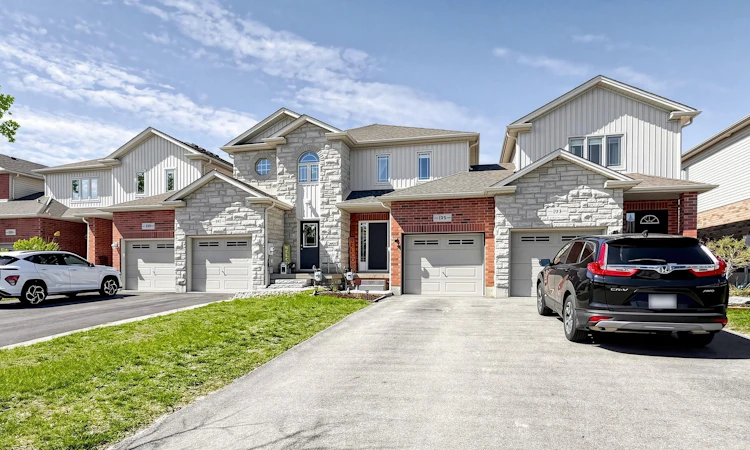 195 Banting Crescent