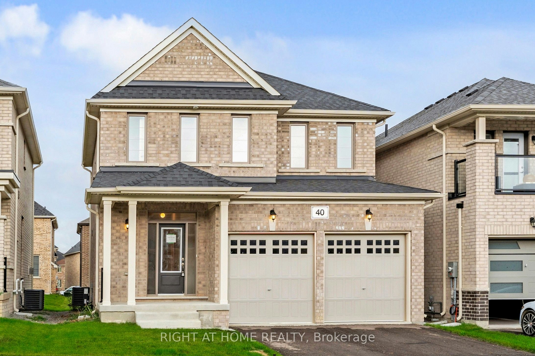 40 Ainslie Hill Crescent, Georgina, ON, L0E 1R0
