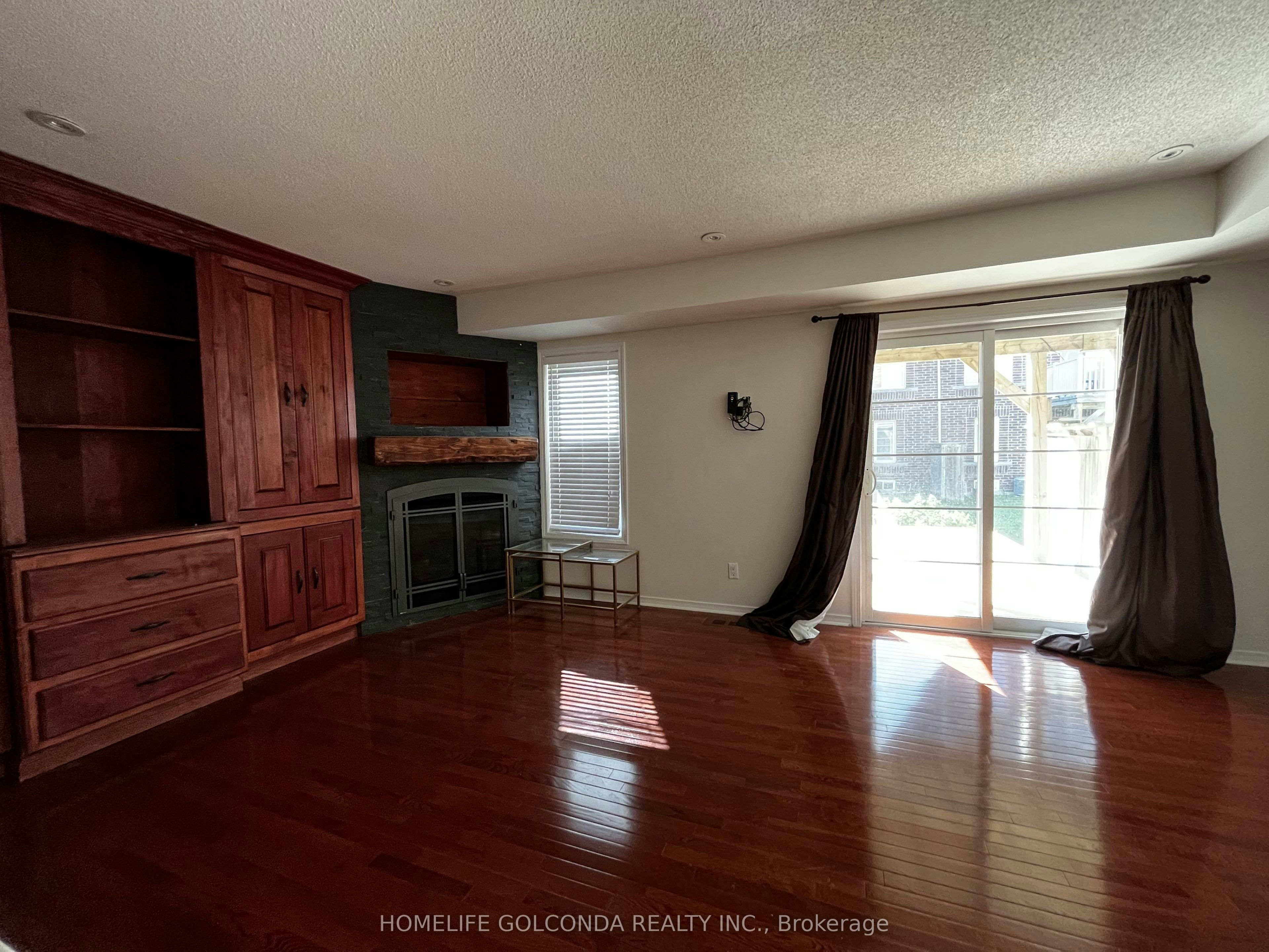 139 Chapman Court, Aurora, ON, L4G 0E2 - 6