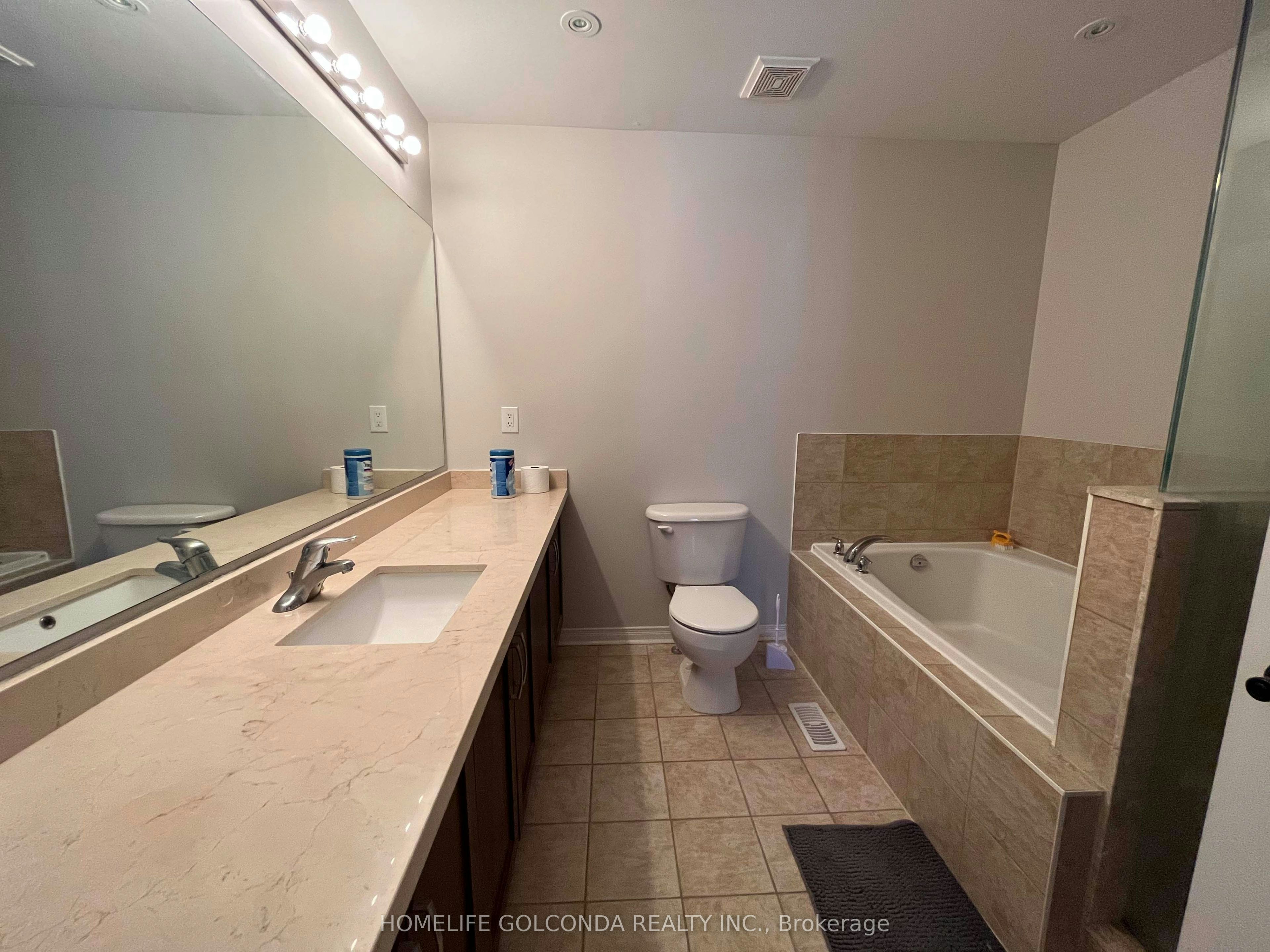 139 Chapman Court, Aurora, ON, L4G 0E2 - 8
