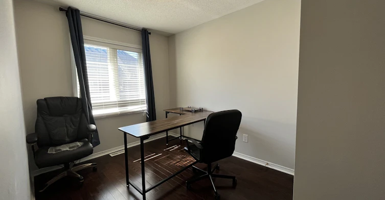 139 Chapman Court, Aurora, ON, L4G 0E2 - 4
