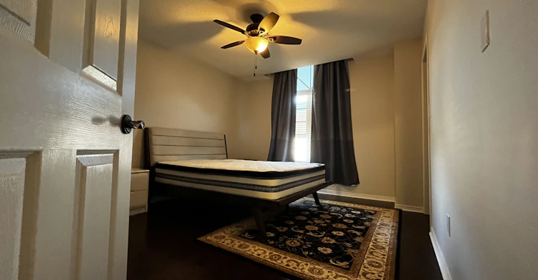 139 Chapman Court, Aurora, ON, L4G 0E2 - 3